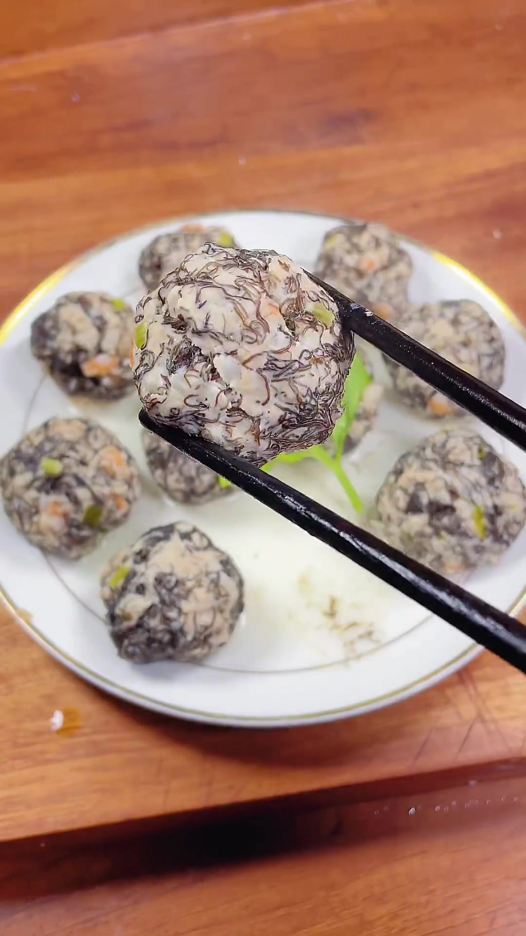 潮汕发菜丸,过年年夜饭可以安排这道菜,好看好吃寓意好