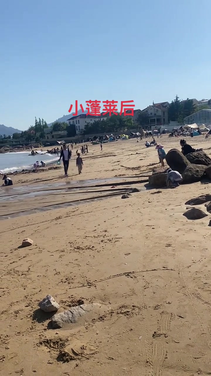 青岛崂山区,小蓬莱自然风光秀美,号称溪中有岛,岛中有湖,景随舟移