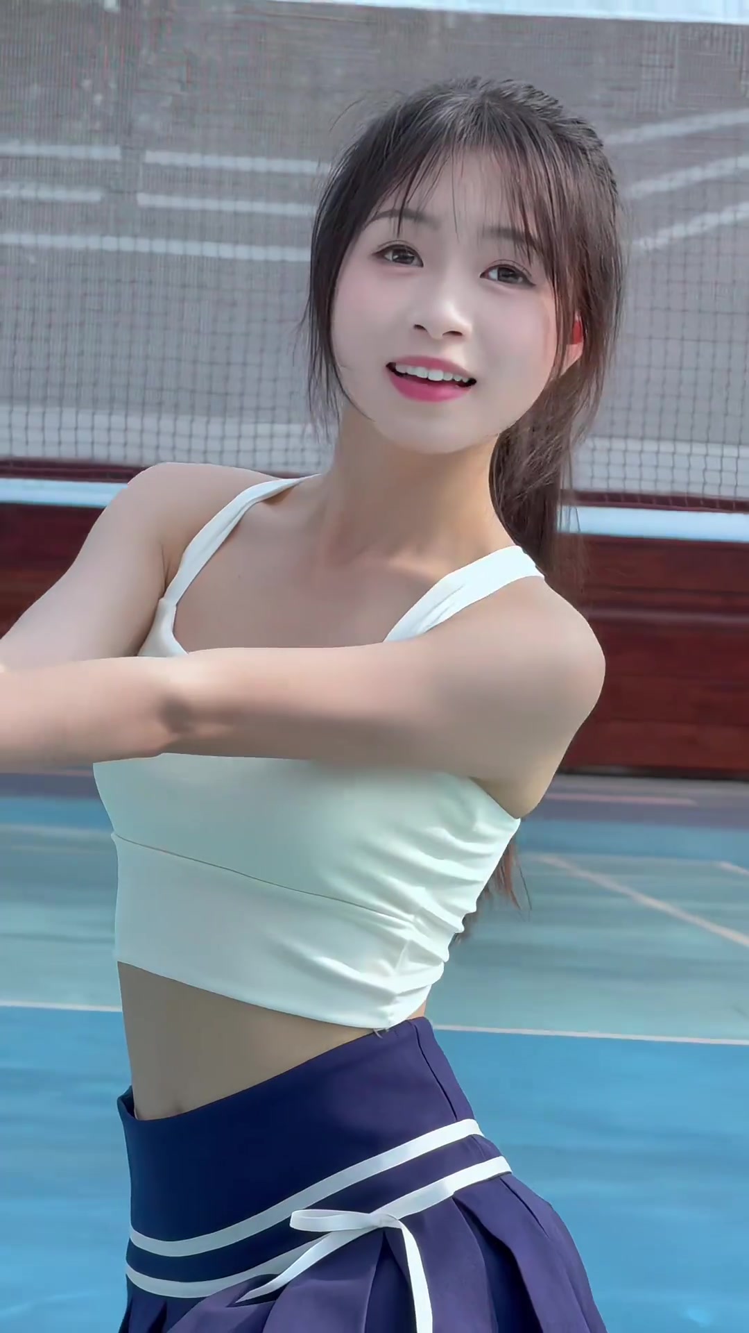 我的表妹长相甜美,你觉得她漂亮可爱吗