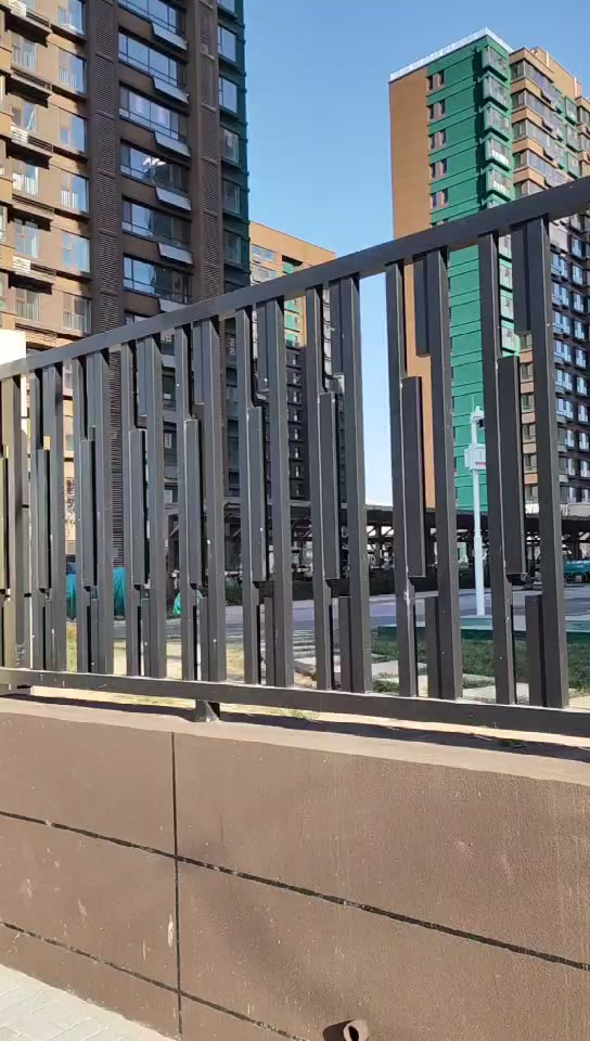 锌钢护栏厂家小区庭院别墅围墙学校院墙防护栏铁艺围栏 栅栏定制