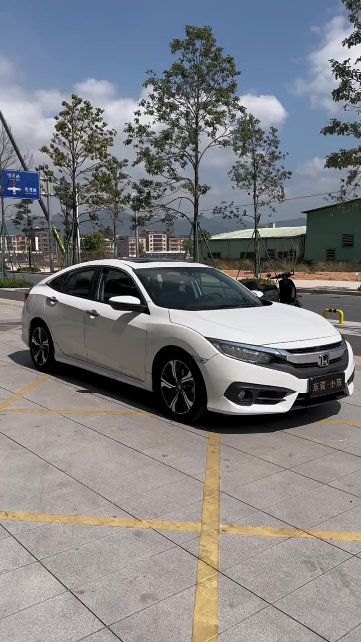 16年16款十代思域1.5t尊贵高配私人一手精品车