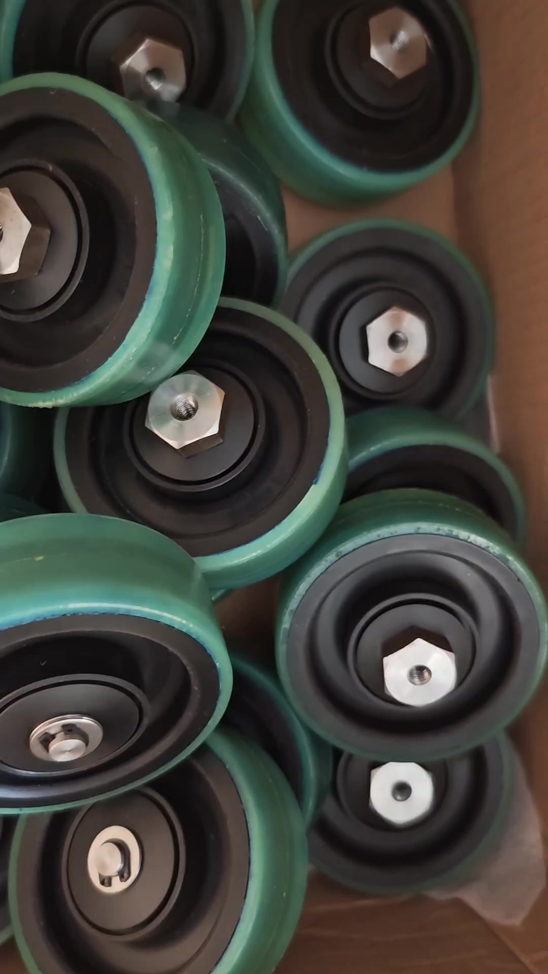 行情新闻_智能设备_运动_汽车_智慧出行频道_天极网