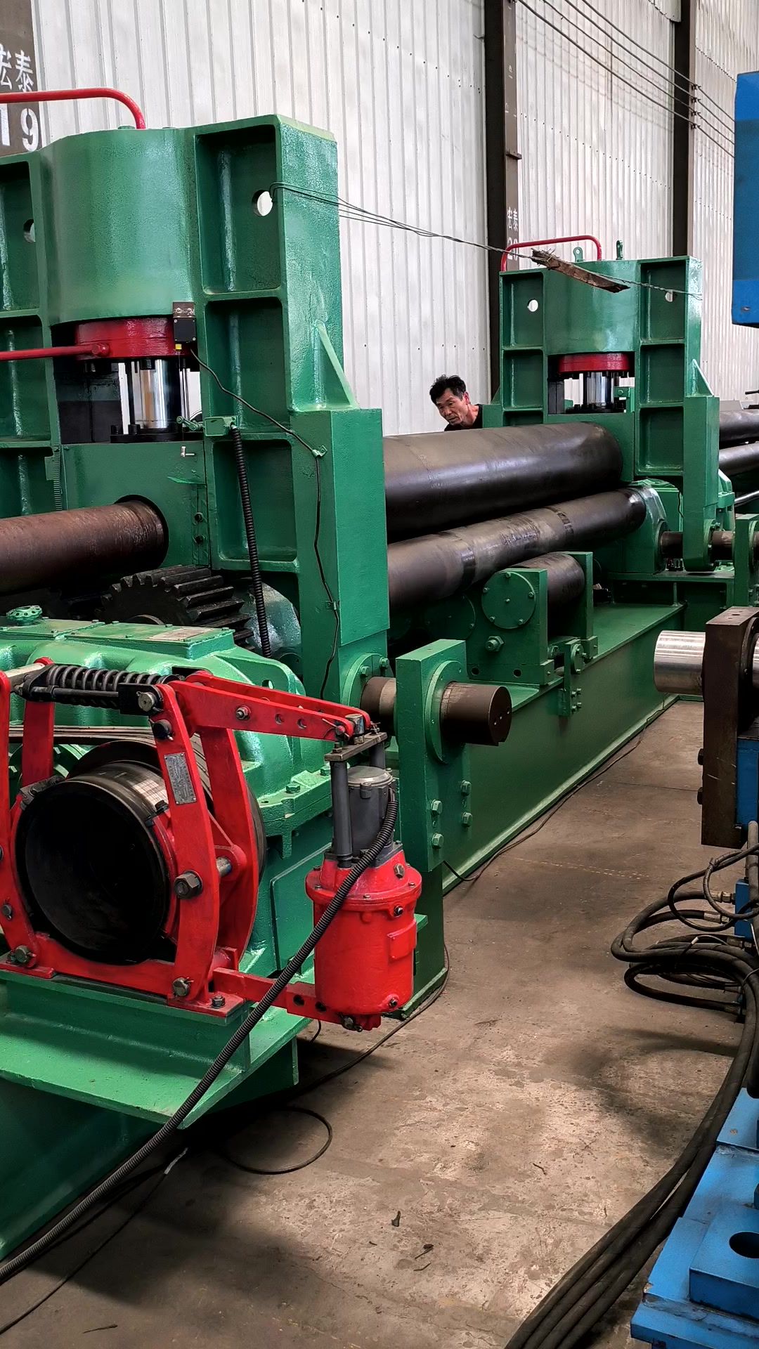 2025各行业人群看过来！卷板机厂家优质排名大揭秘