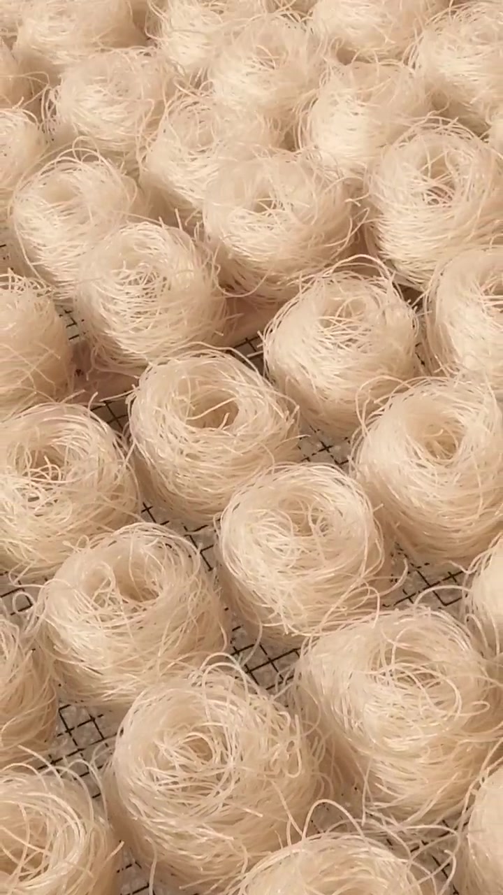 纯手工制作的渣江米粉