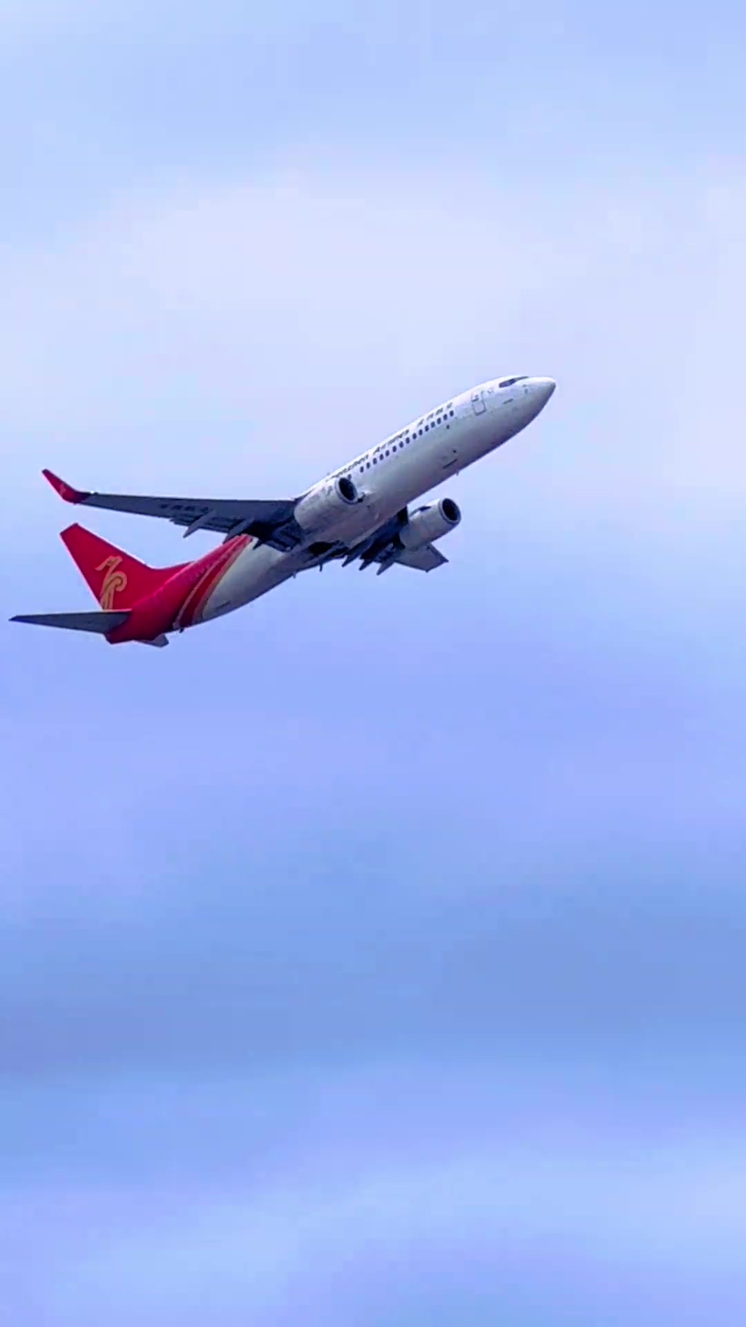 一起看深圳航空的飞机,起飞瞬间,壮观景象