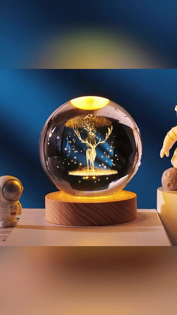 实用星空发光水晶球小夜灯桌面小摆件男生日礼物女生毕业礼物创意