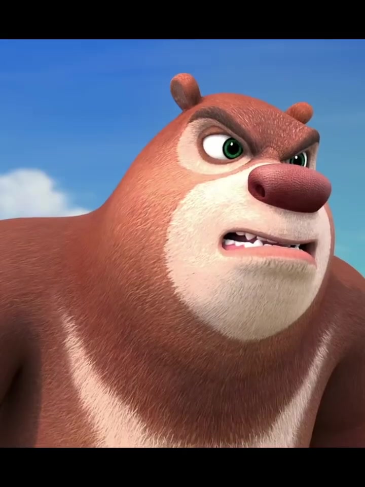 熊大熊二计划引熊三到空旷处并撂倒他