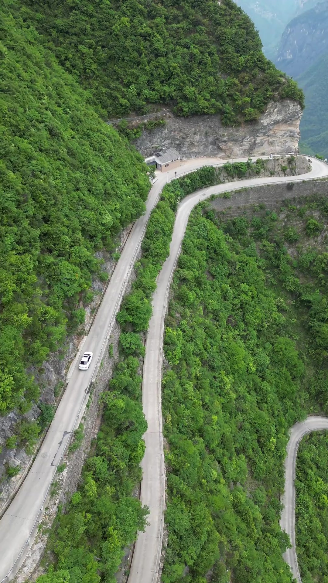 崎岖的兰英大峡谷