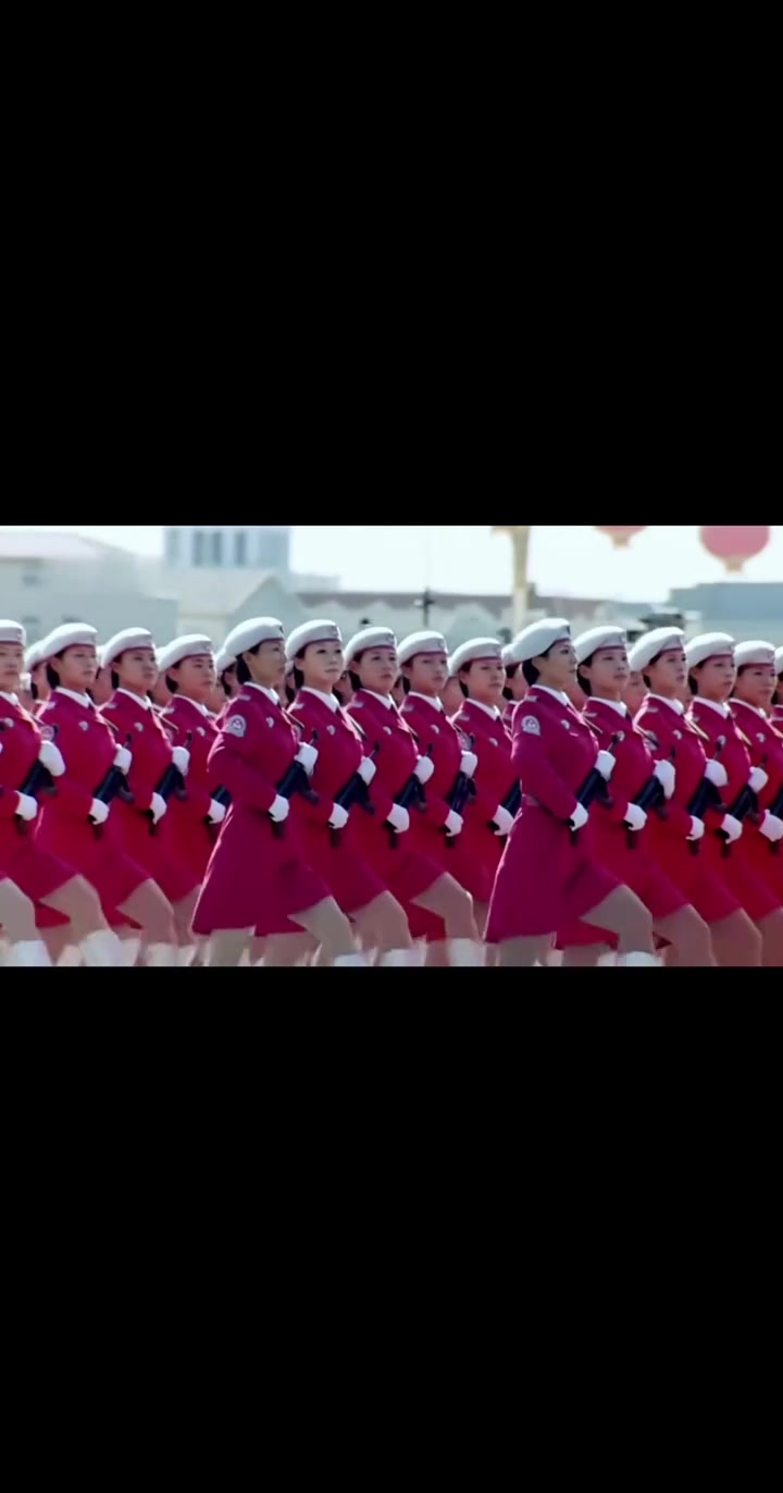 历届大阅兵女兵方队集锦