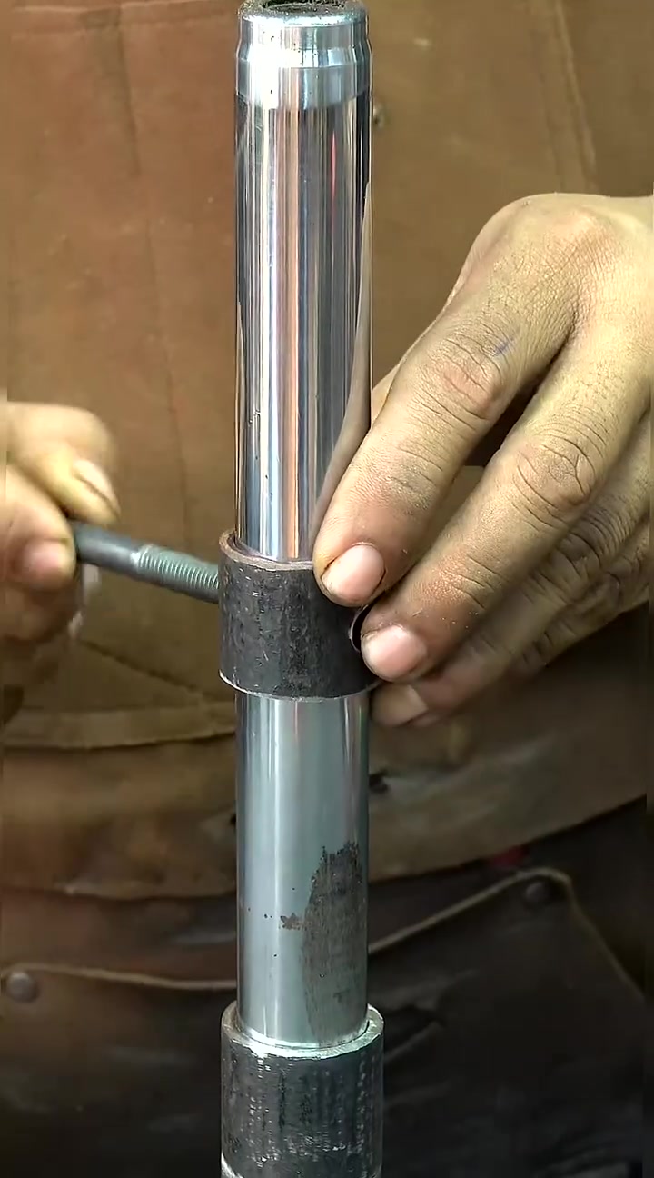 手电钻变台钻支架制作方法分享