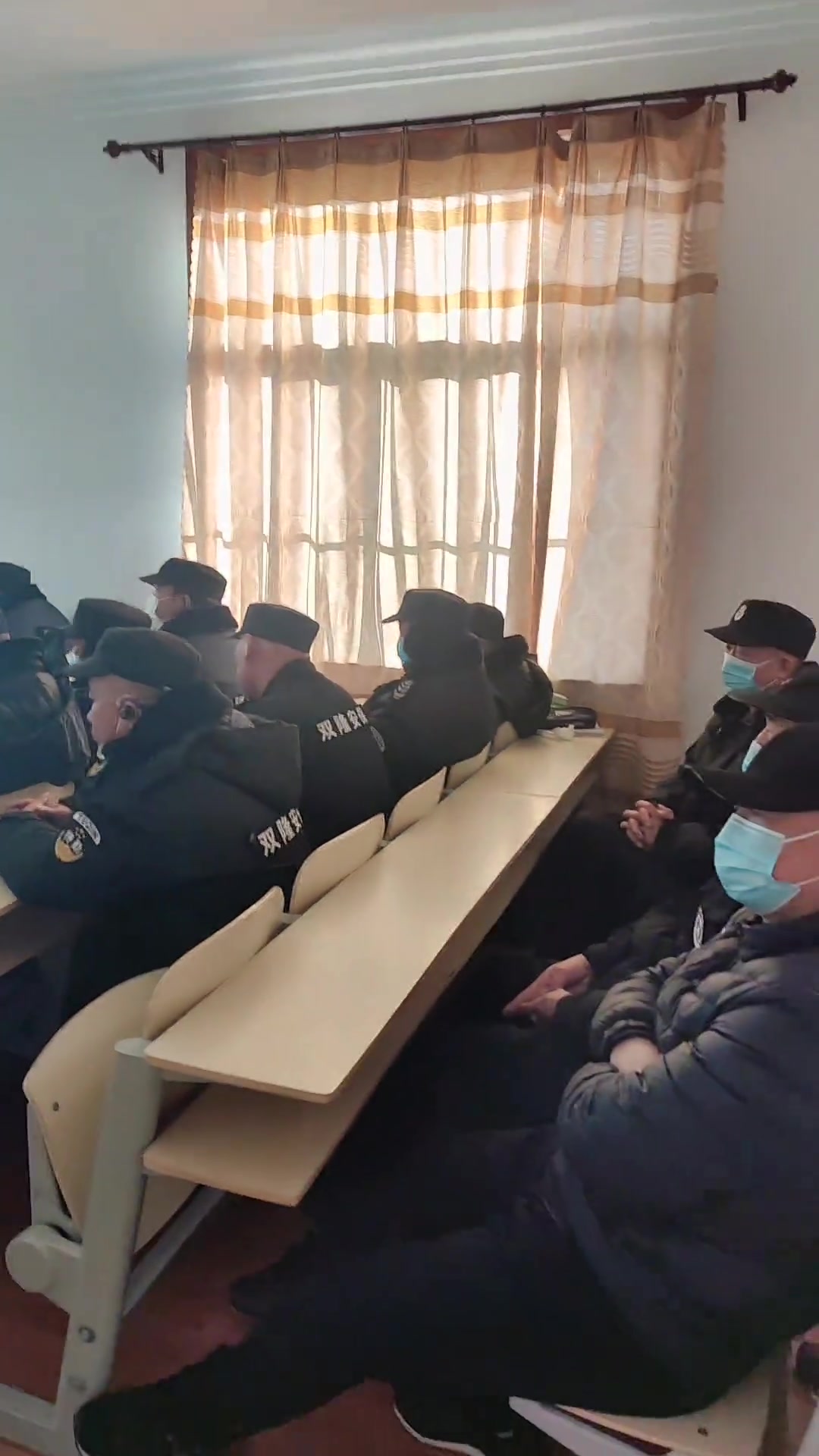 周村区人民医院保安会议:统一规范,提升形象加油干!