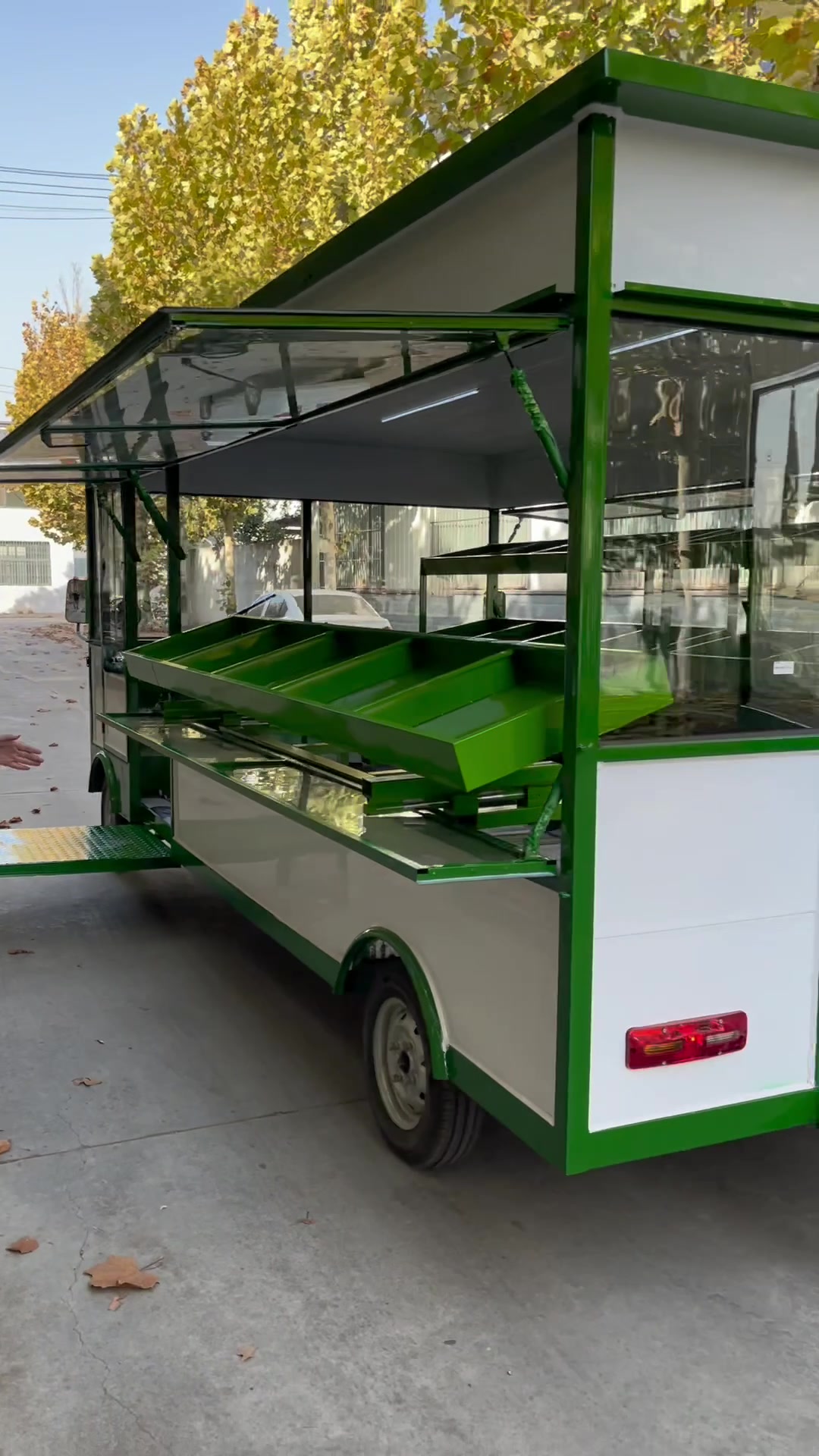 电动水果车移动果蔬车超市百货车