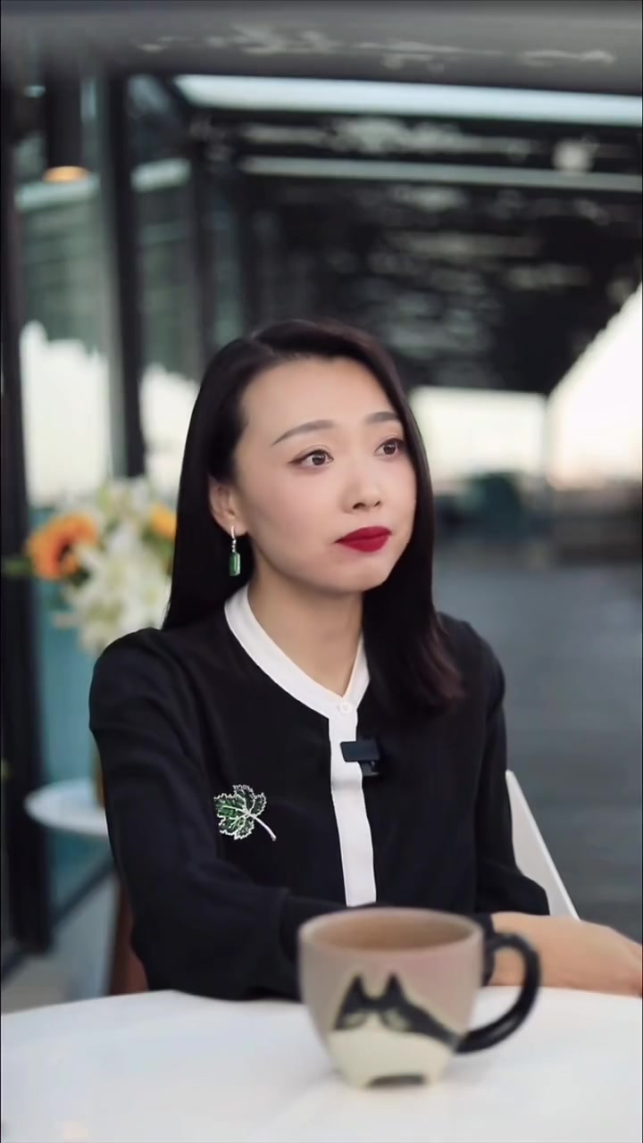 周小鹏:对于女人来说,最惨的事情是什么?