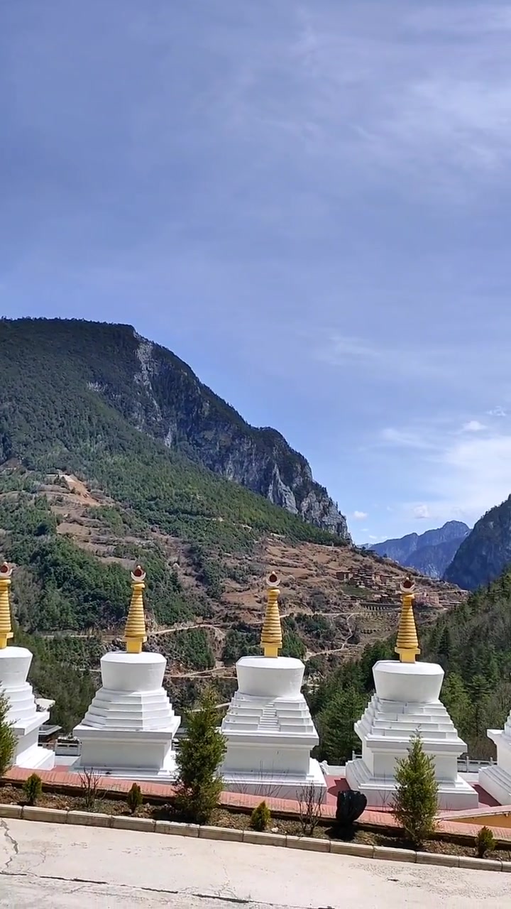 一个缺氧不缺信仰的地方,巴拉格宗的巴拉村一个古村落