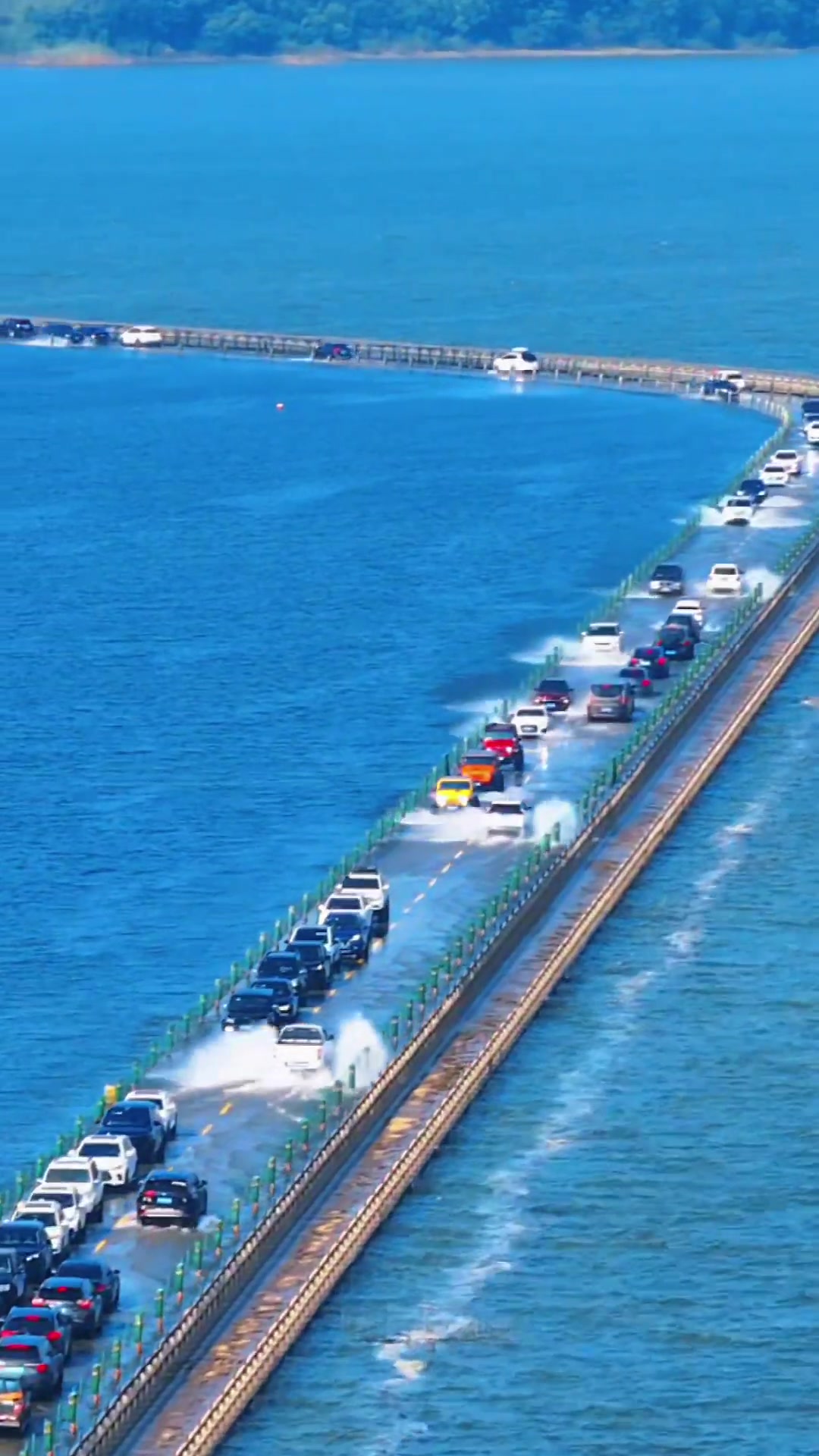 江西最美 水上公路 山水交融相关图片3