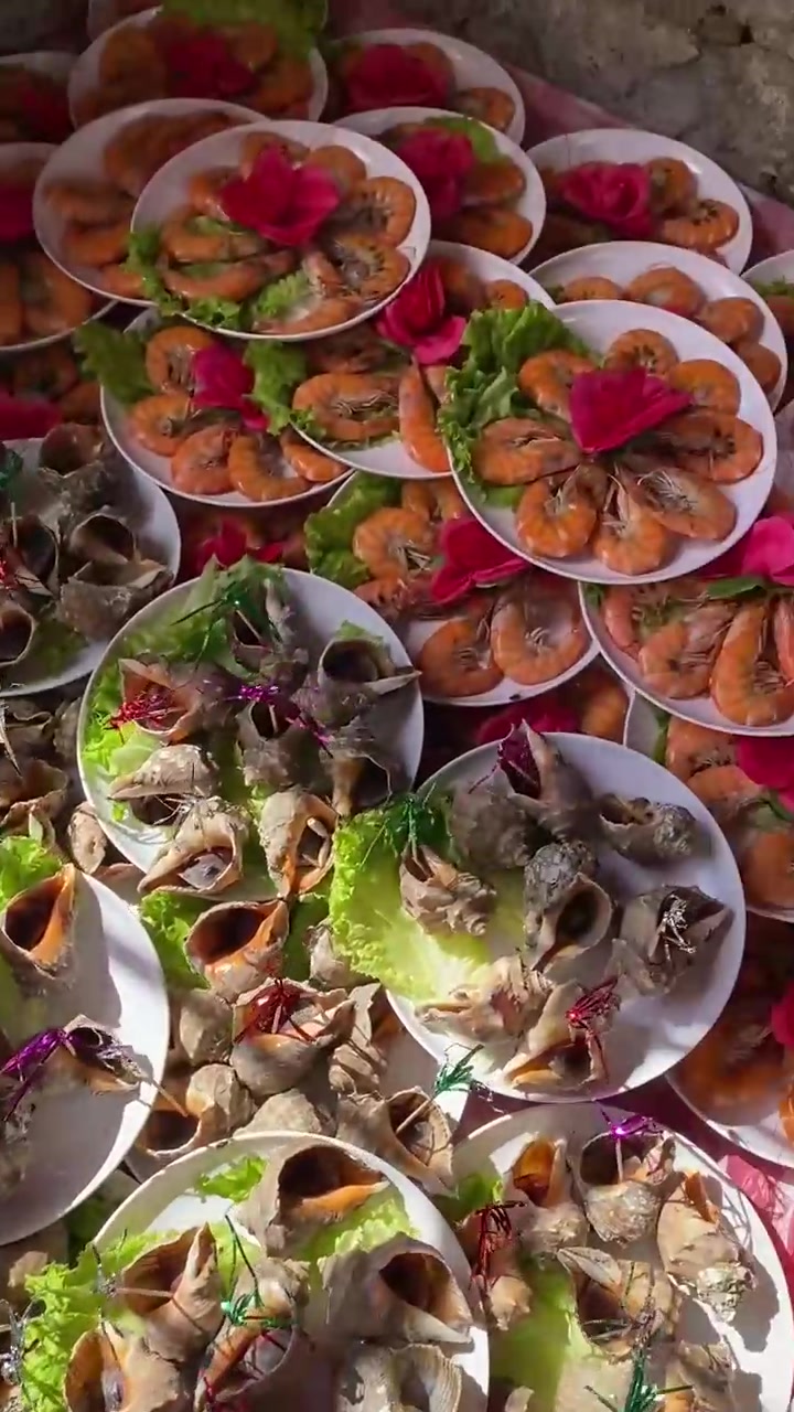 东北农村大席,900块18道菜,鲍鱼羊腿全家福都有!