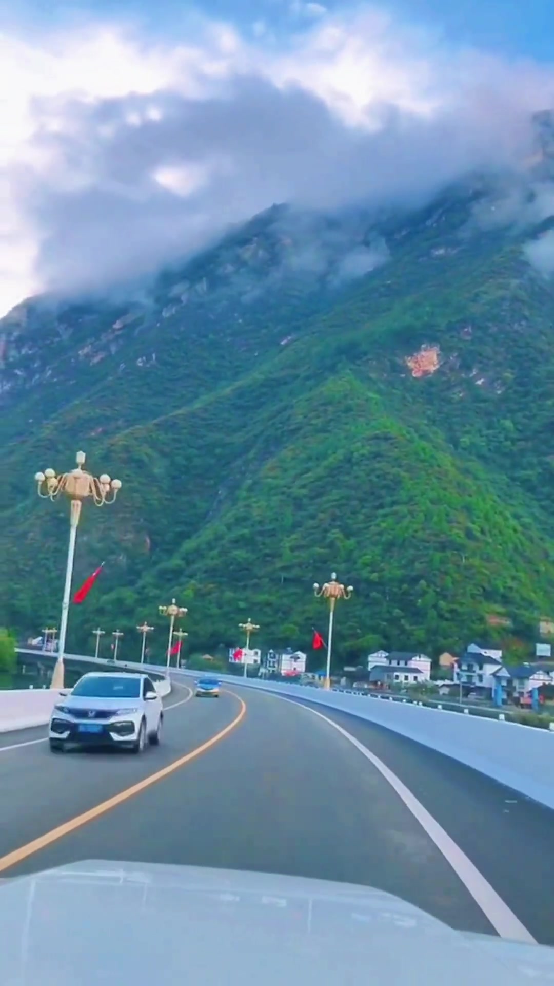 湖北宜昌,昭君故里最美水上公路