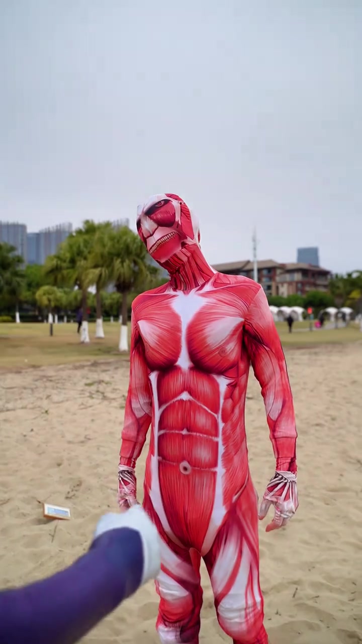 迪迦奥特曼大战超大型巨人