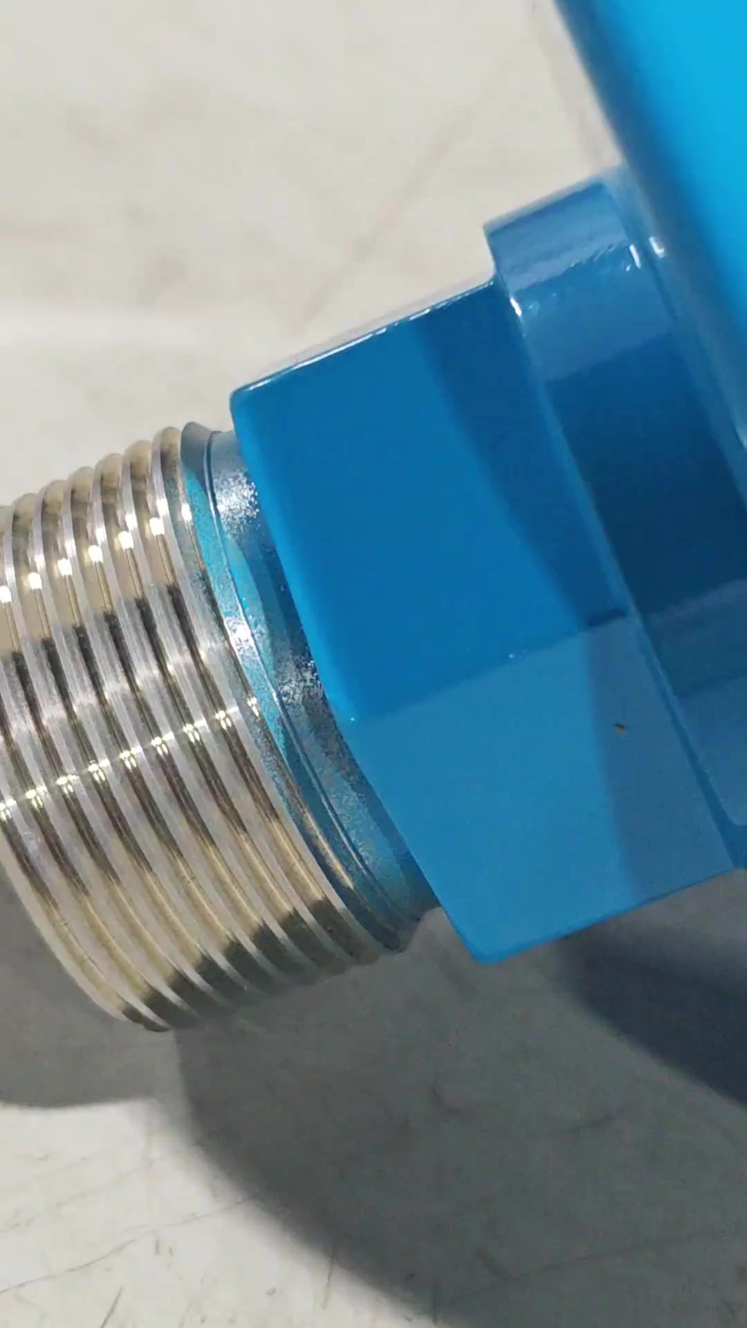 紫外线火焰检测器探头:精准捕捉火焰紫外线信号,响应迅速灵敏,抗干扰