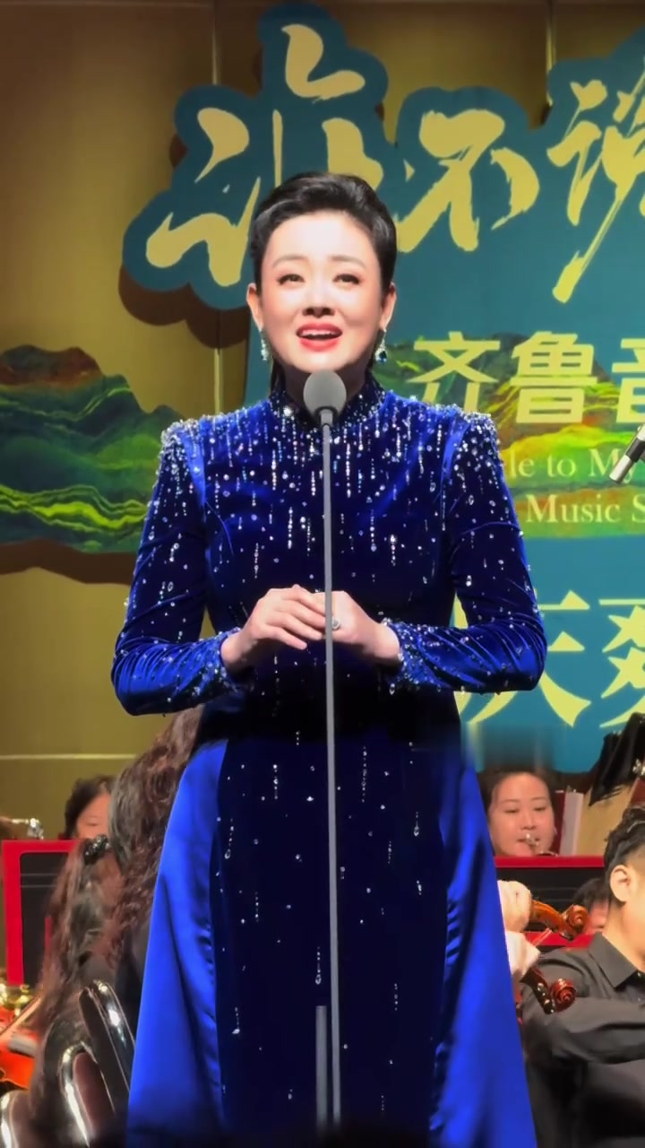 谢谢钱哥替我去听《月亮看我》