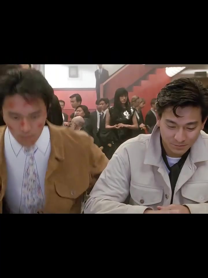 星爷和华仔年轻时候长的有点像